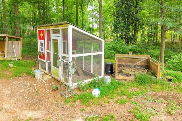587 J B Owens Road, Bethlehem, GA 30620