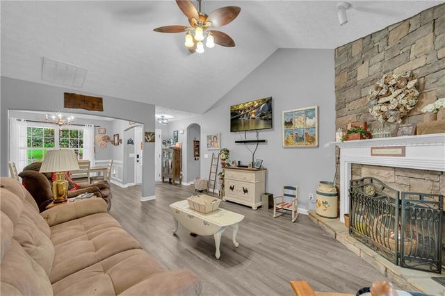 587 J B Owens Road, Bethlehem, GA 30620