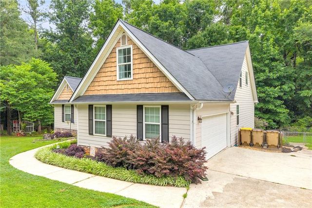 587 J B Owens Road, Bethlehem, GA 30620