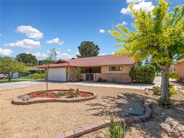 15163 Tournament Drive, Helendale, CA 92342