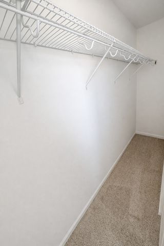 16517 W Golden Valley Lane, Lockport, IL 60441