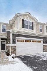 16517 W Golden Valley Lane, Lockport, IL 60441