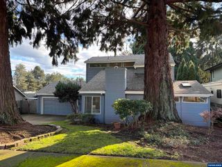 890 Alvina St SE, Salem, OR 97306