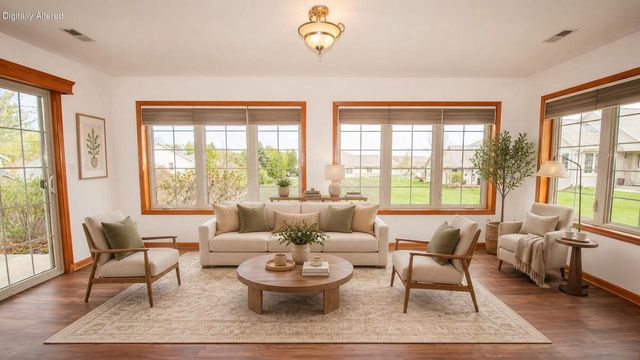 W197N17085 Stonewall DRIVE, Jackson, WI 53037