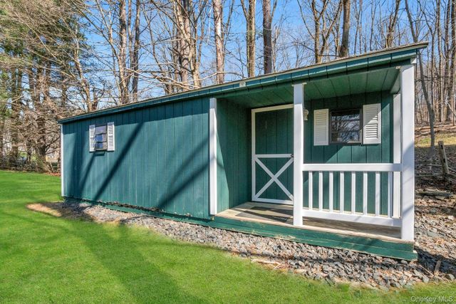 31 Orchard Road, Briarcliff Manor, NY 10510