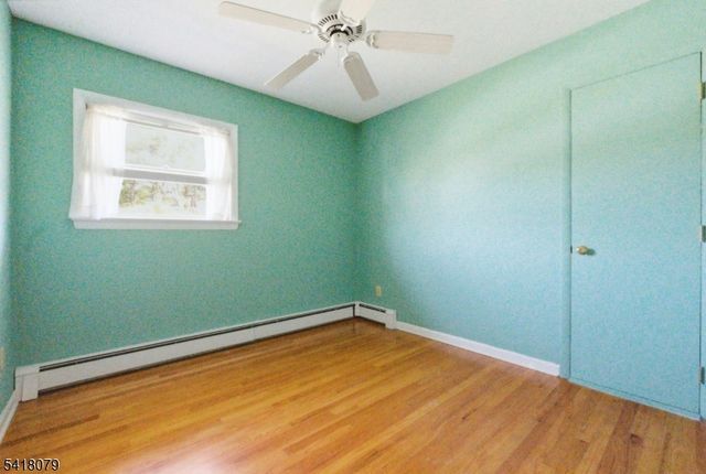 3 Manor Dr, Andover Twp., NJ 07860