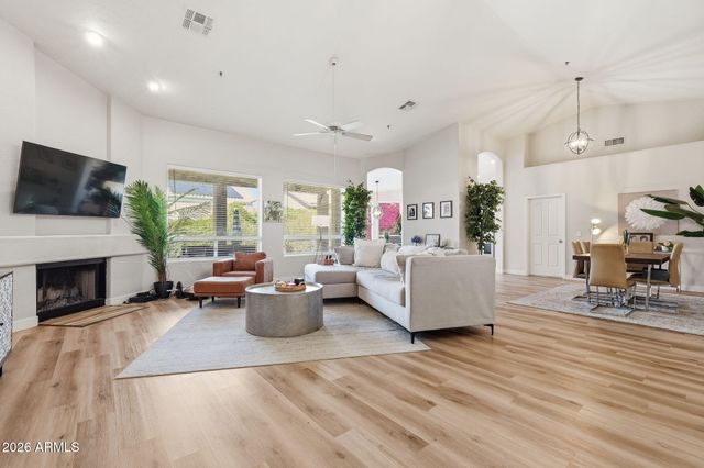 9522 E NITTANY Drive, Scottsdale, AZ 85255