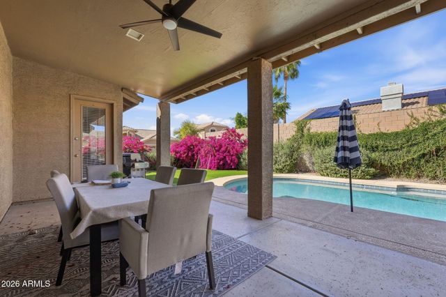 9522 E NITTANY Drive, Scottsdale, AZ 85255