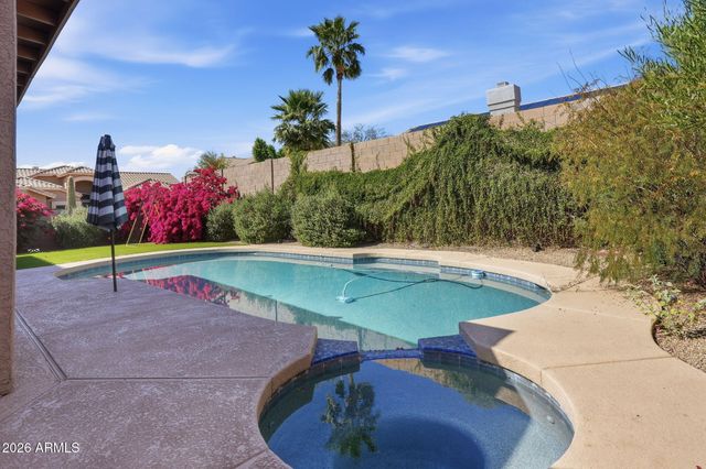 9522 E NITTANY Drive, Scottsdale, AZ 85255