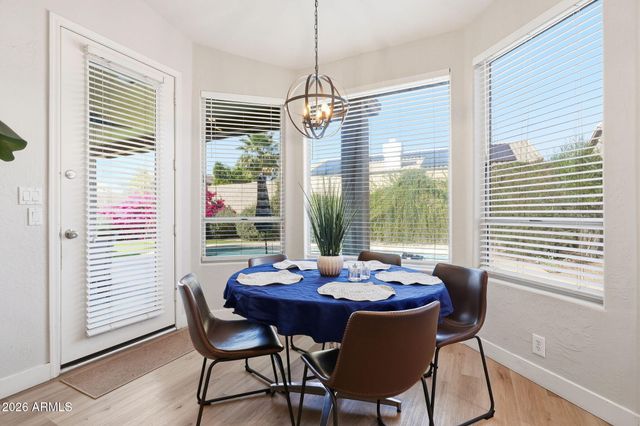 9522 E NITTANY Drive, Scottsdale, AZ 85255