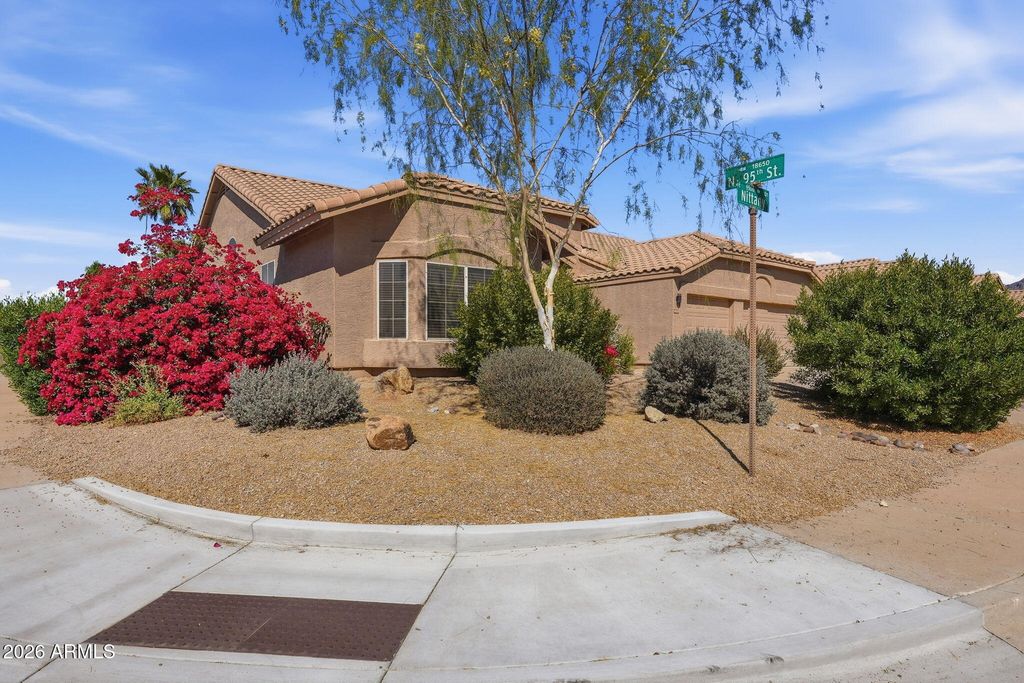 9522 E NITTANY Drive, Scottsdale, AZ 85255