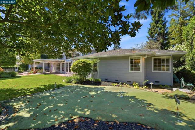44 Squire Court, Alamo, CA 94507