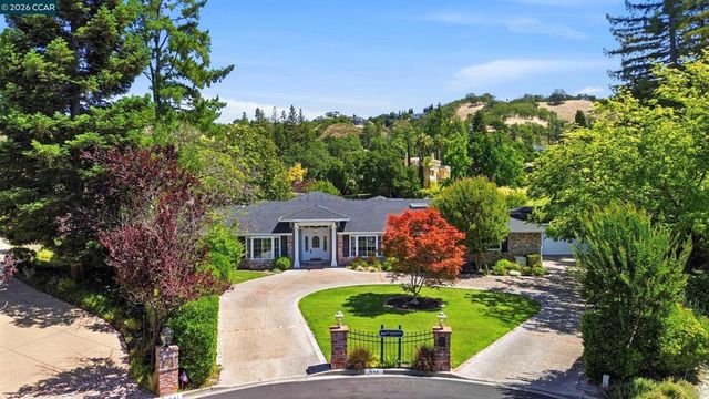 44 Squire Court, Alamo, CA 94507