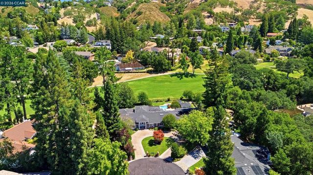 44 Squire Court, Alamo, CA 94507
