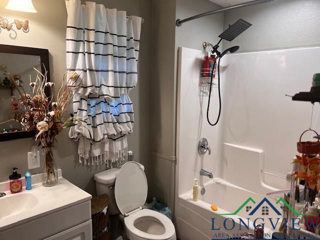 209 Northcutt Ave., Longview, TX 75601