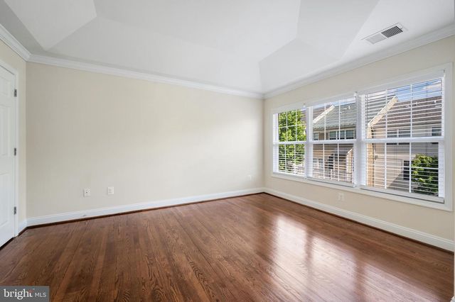 8341 BRODERICK CIR, Gaithersburg, MD 20877