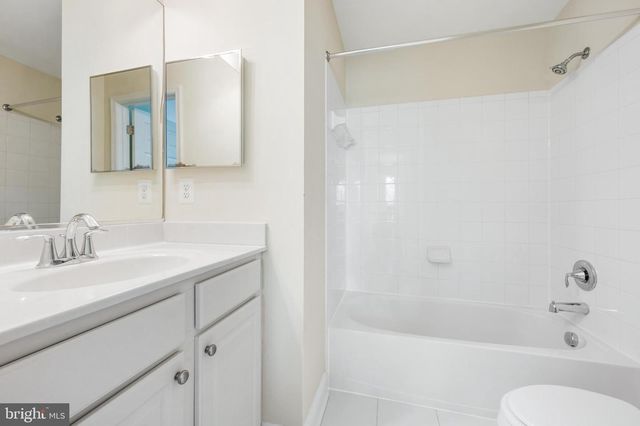 8341 BRODERICK CIR, Gaithersburg, MD 20877