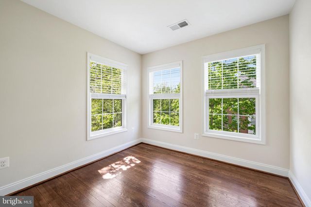8341 BRODERICK CIR, Gaithersburg, MD 20877