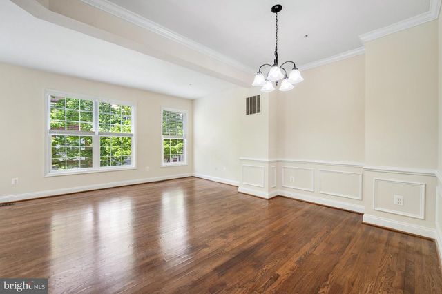 8341 BRODERICK CIR, Gaithersburg, MD 20877