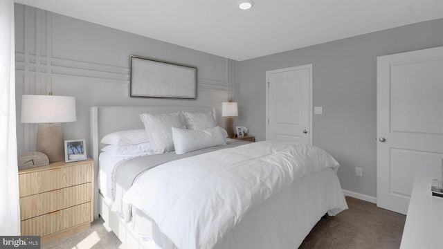 13 BAYBREEZE DR, Waretown, NJ 08758