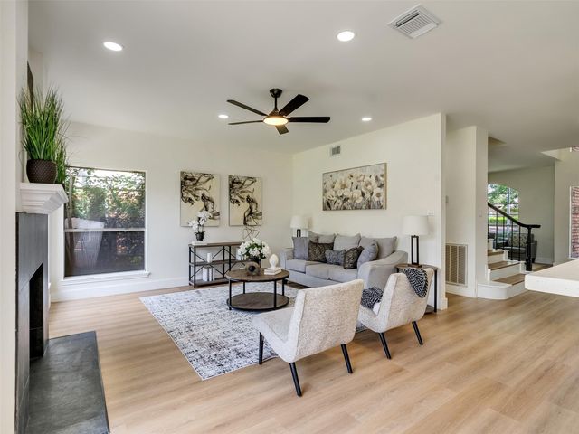 246 Cedar Elm Lane, Sugar Land, TX 77479
