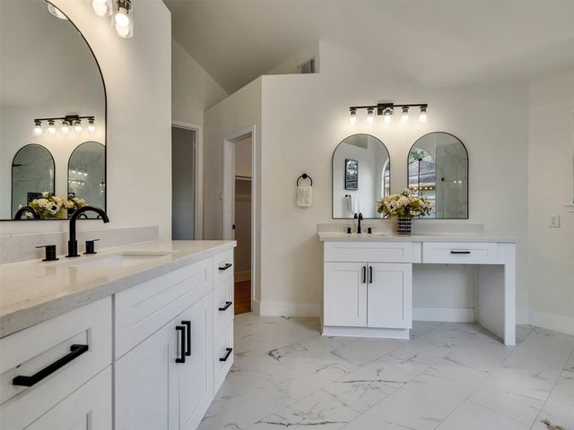 246 Cedar Elm Lane, Sugar Land, TX 77479