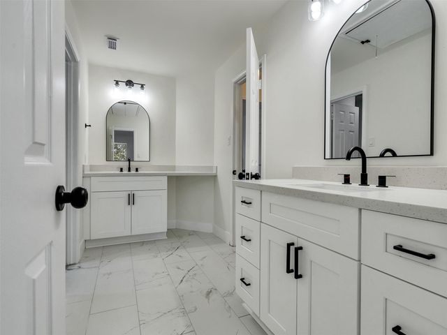 246 Cedar Elm Lane, Sugar Land, TX 77479