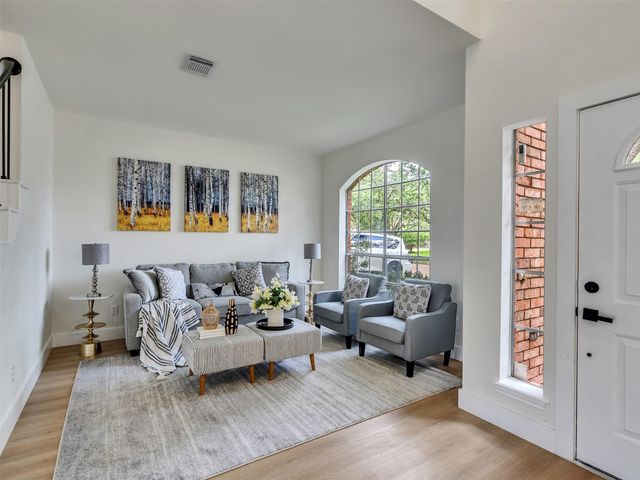 246 Cedar Elm Lane, Sugar Land, TX 77479