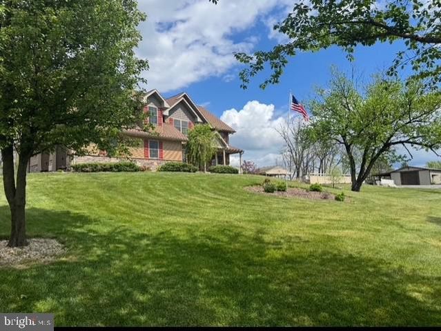 7736 CHAMBERS HILL RD, Harrisburg, PA 17111