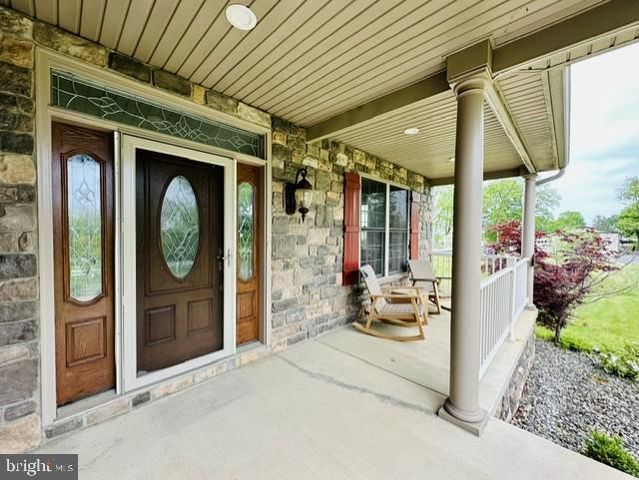 7736 CHAMBERS HILL RD, Harrisburg, PA 17111