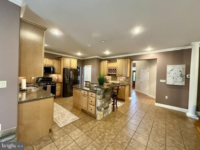 7736 CHAMBERS HILL RD, Harrisburg, PA 17111