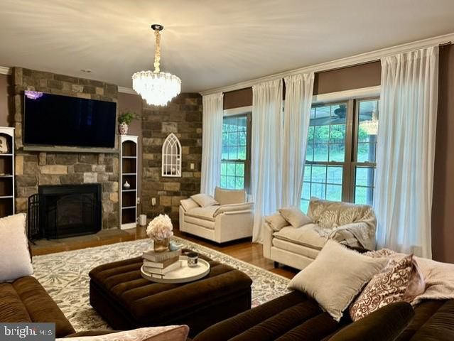 7736 CHAMBERS HILL RD, Harrisburg, PA 17111
