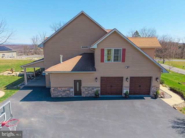 7736 CHAMBERS HILL RD, Harrisburg, PA 17111
