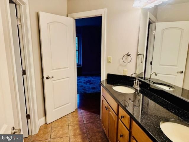 7736 CHAMBERS HILL RD, Harrisburg, PA 17111