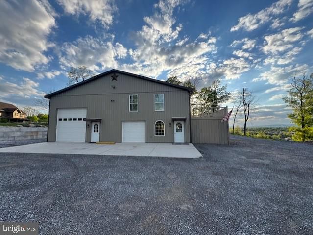 7736 CHAMBERS HILL RD, Harrisburg, PA 17111