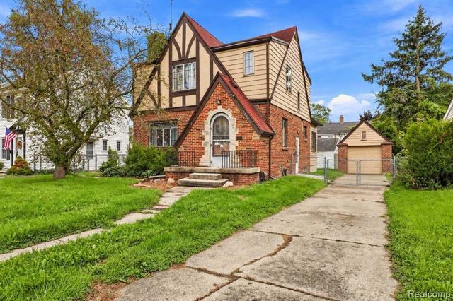 2030 Pierce Street, Flint, MI 48503