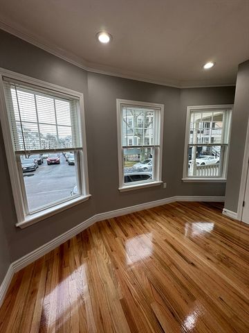 95 Toploff Street 3, Boston, MA 02122