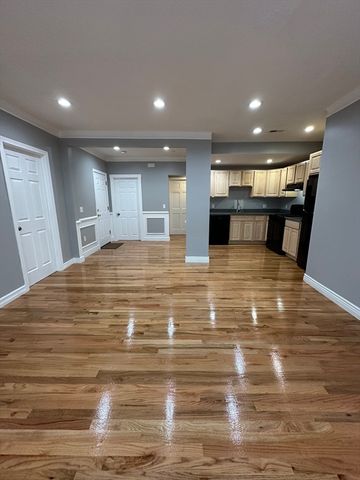 95 Toploff Street 3, Boston, MA 02122