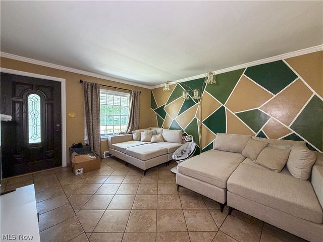 548 Cambridge Avenue, Youngstown, OH 44502