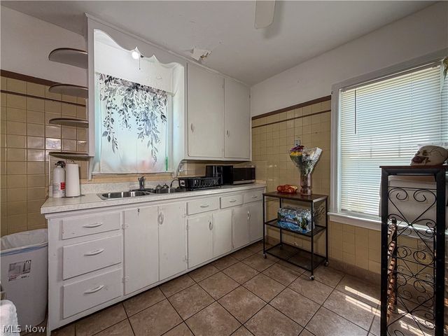 548 Cambridge Avenue, Youngstown, OH 44502