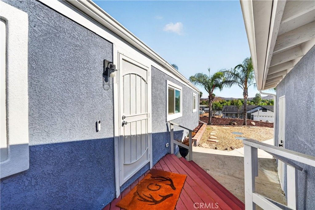 28395 Connecticut Dr, Menifee, CA 92587 — photo 2