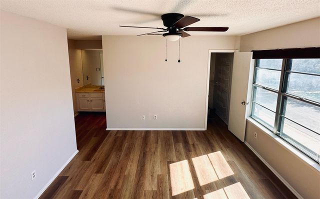 7265 S Coronado CIR 131, Austin, TX 78752