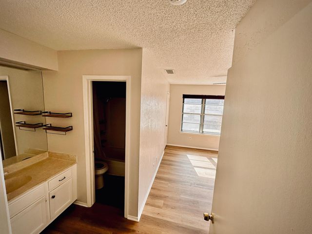 7265 S Coronado CIR 131, Austin, TX 78752