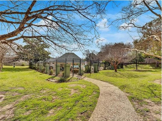 7265 S Coronado CIR 131, Austin, TX 78752