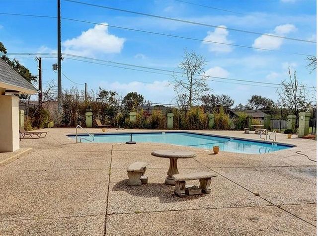 7265 S Coronado CIR 131, Austin, TX 78752