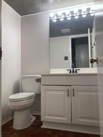 7265 S Coronado CIR 131, Austin, TX 78752