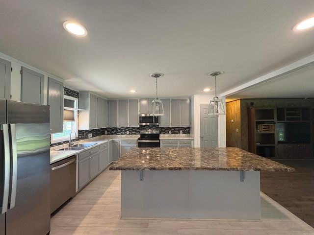 1014 S Third Street, Judsonia, AR 72081