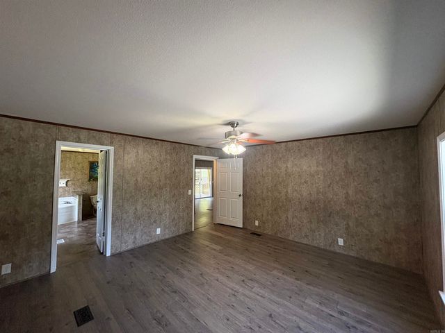 1014 S Third Street, Judsonia, AR 72081