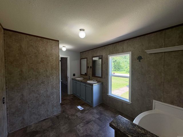 1014 S Third Street, Judsonia, AR 72081