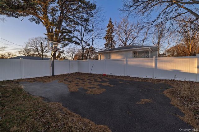 95 S 27th Street, Wyandanch, NY 11798